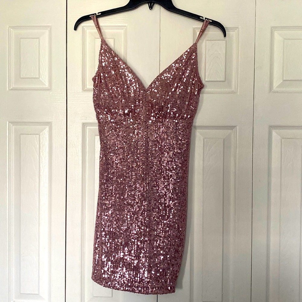 Emerald Sundae Juniors’ Sequined Low Back Dress- Pink- Size Medium